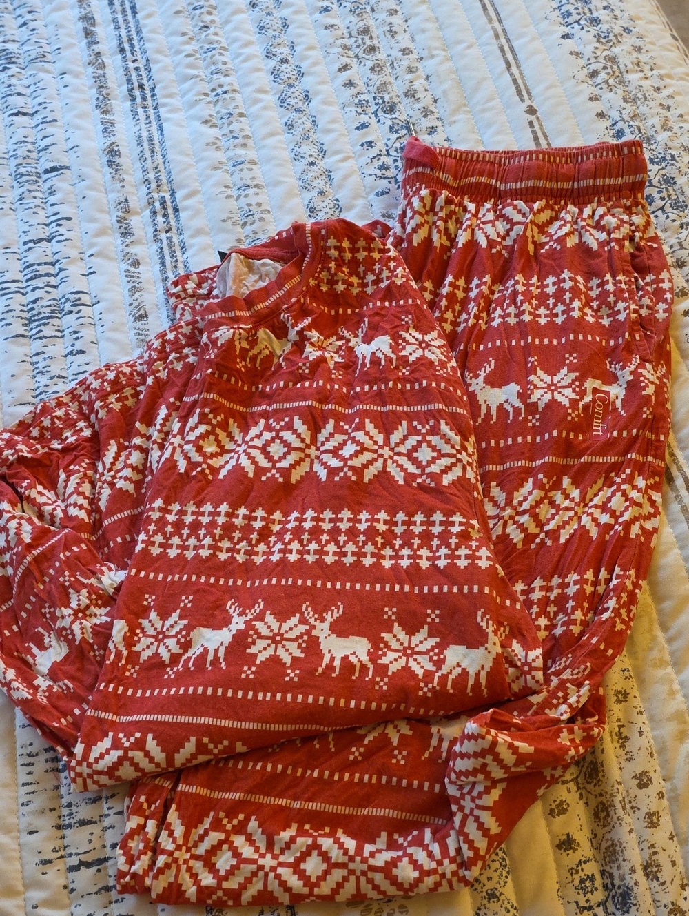 Red Fair Isle Reindeer Women's Pajama Set